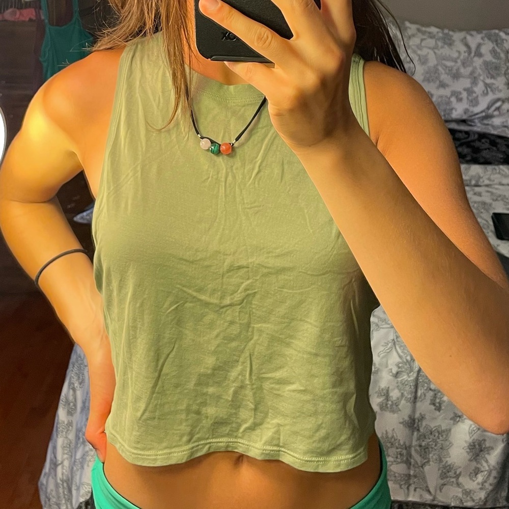 Small Lululemon athletic crop top